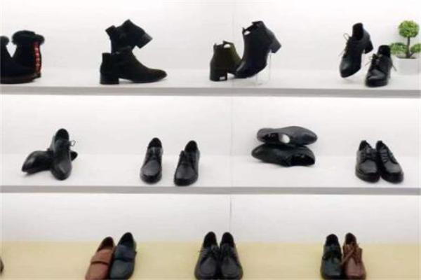 路上鞋業 從腳步到時尚，鞋業的發展與未來展望